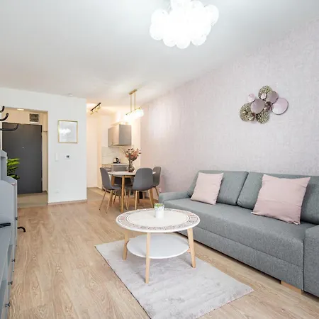 Near The River 2 Daire *