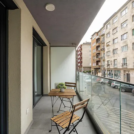 Near The River 2 Budapeşte